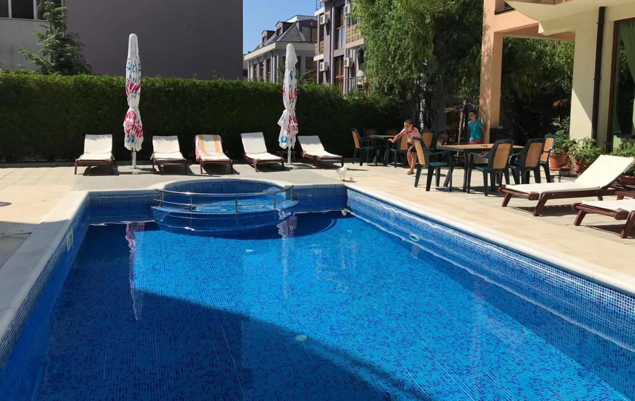 Serenity Hotel Свети-Влас Экстерьер фото